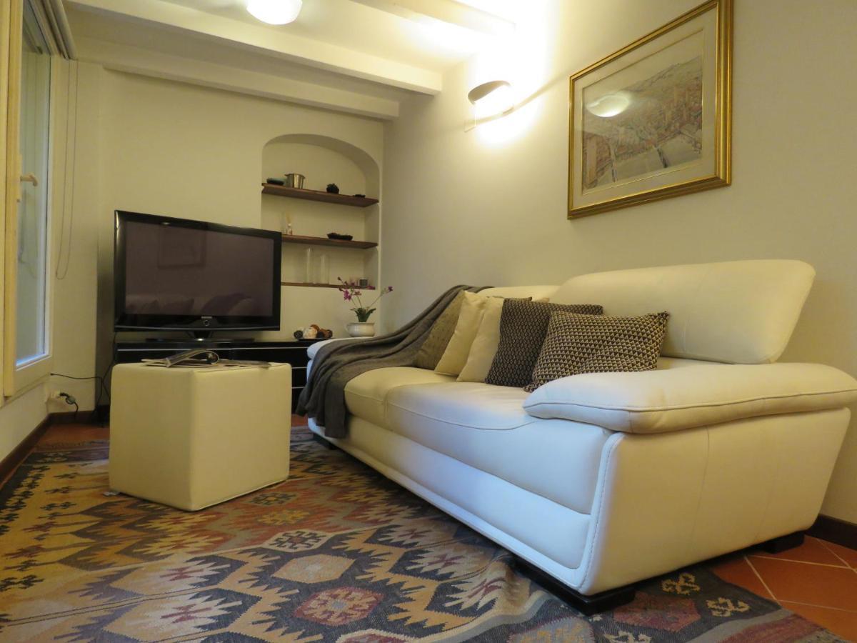 Cesare Battisti Apartment Bologna Buitenkant foto